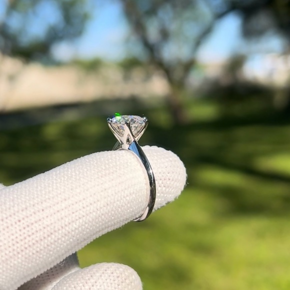 3CT MOISSANITE DIAMOND WEDDING / ENGAGEMENT RING - Picture 5 of 13